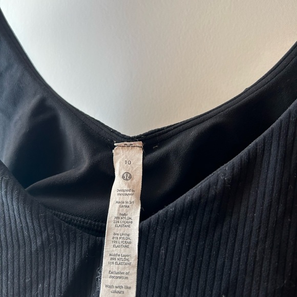 LIGHTLY WORN LULUEMON RIBBED ALIGN TOP - Picture 2 of 2